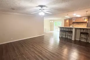 1002 Mills Ave, Pensacola, FL 32507 - Photo 6