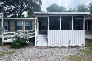 1002 Mills Ave, Pensacola, FL 32507 - Photo 2