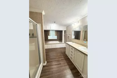 1002 Mills Ave, Pensacola, FL 32507 - Photo 14