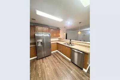 1002 Mills Ave, Pensacola, FL 32507 - Photo 10