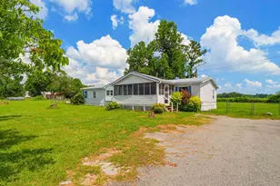5816 Hall Rd, Jay, FL 32565 - Photo 6