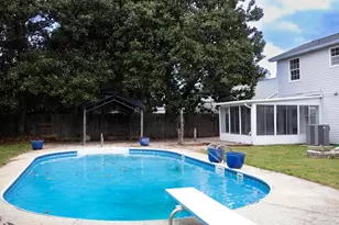1515 Mariners Cir, Gulf Breeze, FL 32563 - Photo 44
