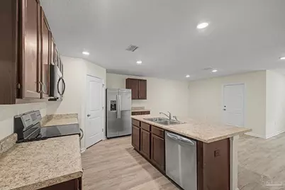 5886 Blackhorse Cir, Pensacola, FL 32526 - Photo 24