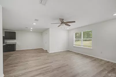 5886 Blackhorse Cir, Pensacola, FL 32526 - Photo 32