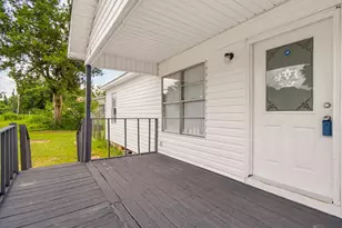2451 Green Village Rd, McDavid, FL 32568 - Photo 4