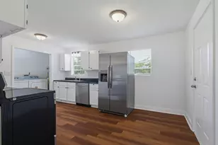 2451 Green Village Rd, McDavid, FL 32568 - Photo 16