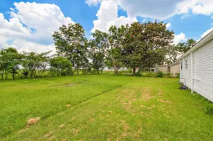 2451 Green Village Rd, McDavid, FL 32568 - Photo 44