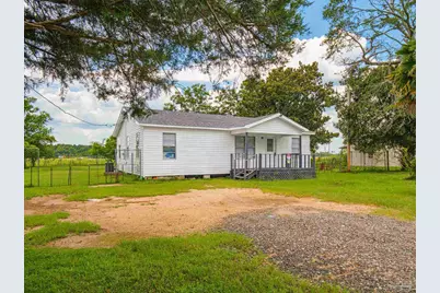 2451 Green Village Rd, McDavid, FL 32568 - Photo 2