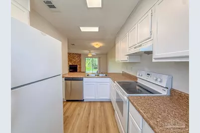 7205 Lago Vista Ct, Pensacola, FL 32506 - Photo 12