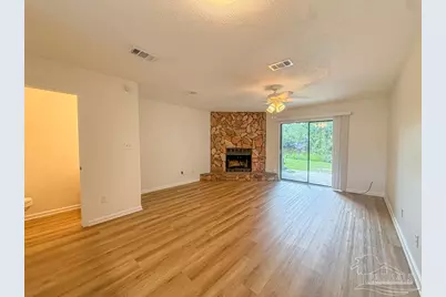 7205 Lago Vista Ct, Pensacola, FL 32506 - Photo 6