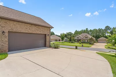 2698 Tulip Hill Rd, Pace, FL 32571 - Photo 8