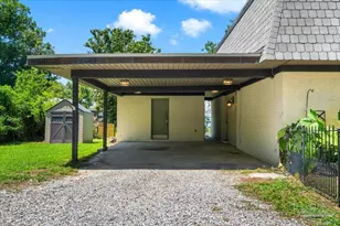 4180 Alexander Ave, Gulf Breeze, FL 32563 - Photo 6