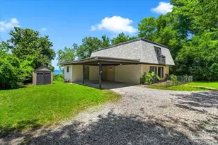 4180 Alexander Ave, Gulf Breeze, FL 32563 - Photo 2