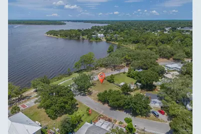 315 SE Kalash Rd, Pensacola, FL 32507 - Photo 8