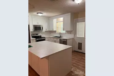 4075 Charles Cir, Pace, FL 32571 - Photo 2