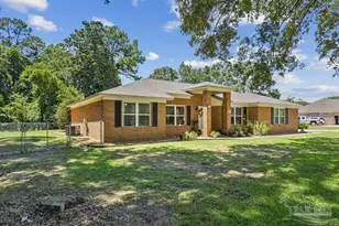5097 Hamilton Ln, Pace, FL 32571 - Photo 2