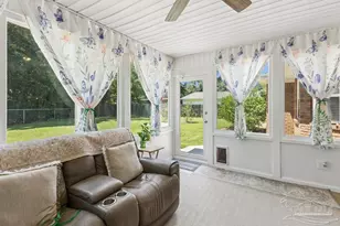5097 Hamilton Ln, Pace, FL 32571 - Photo 12