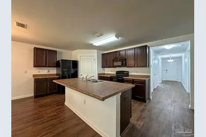 2123 Waltham St, Pensacola, FL 32505 - Photo 2