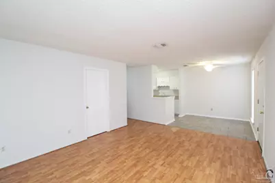 50 Fulton Ave #D-16, Pensacola, FL 32503 - Photo 6