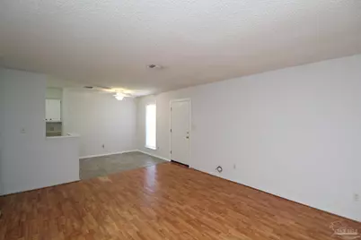 50 Fulton Ave #D-16, Pensacola, FL 32503 - Photo 4