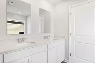5867 Tripletail Dr, Milton, FL 32583 - Photo 16