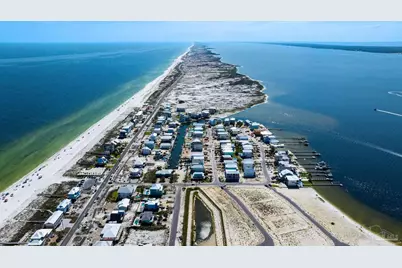 7402 Grand Navarre Blvd, Navarre Beach, FL 32566 - Photo 50