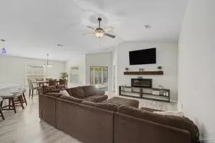 8193 Sierra St, Navarre, FL 32566 - Photo 16