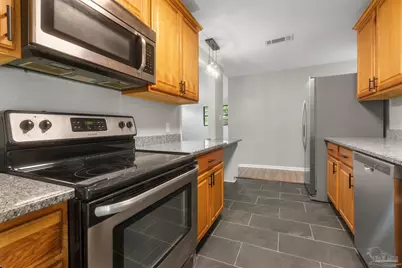910 Artesian Ave, Pensacola, FL 32505 - Photo 16