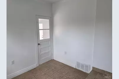 203 Henry St, Pensacola, FL 32507 - Photo 10