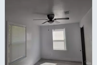 203 Henry St, Pensacola, FL 32507 - Photo 18