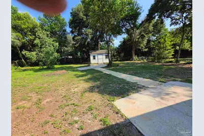 203 Henry St, Pensacola, FL 32507 - Photo 46