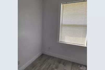 203 Henry St, Pensacola, FL 32507 - Photo 14
