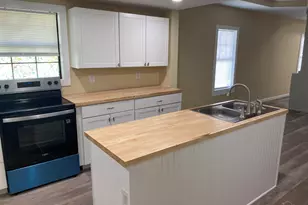 2321 W De Soto St, Pensacola, FL 32505 - Photo 4