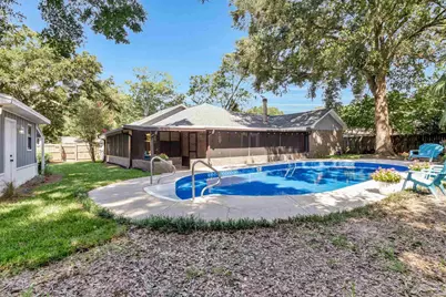 7706 Beechwood Dr, Pensacola, FL 32514 - Photo 14