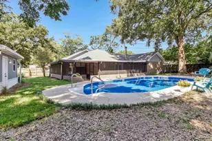 7706 Beechwood Dr, Pensacola, FL 32514 - Photo 14