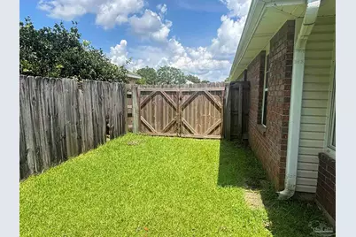 2319 Brightview Pl, Cantonment, FL 32533 - Photo 24