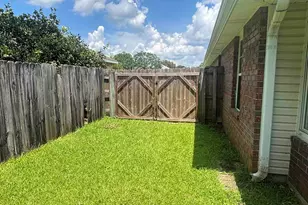 2319 Brightview Pl, Cantonment, FL 32533 - Photo 24