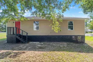 1805 Dr Martin Luther King Jr Dr, Pensacola, FL 32503 - Photo 6