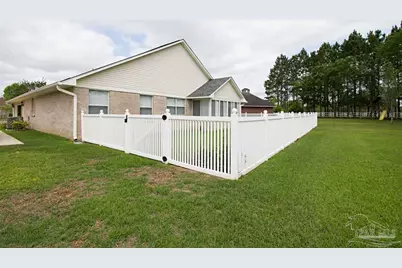 100 Mt Pilot St, Cantonment, FL 32533 - Photo 24