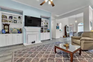 4126 Oak Pointe Dr, Gulf Breeze, FL 32563 - Photo 2