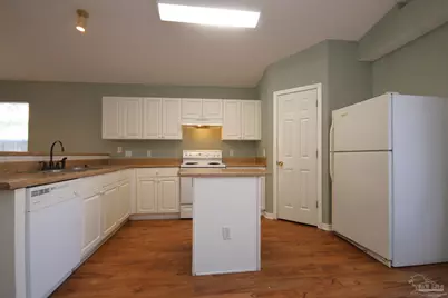 386 Mizzen Ln, Pensacola, FL 32507 - Photo 8