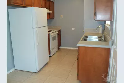 417 Oak Knoll Ln, Pensacola, FL 32506 - Photo 4
