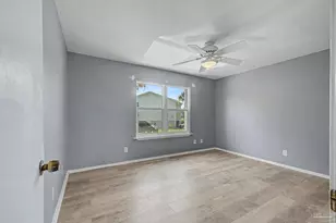 200 Pensacola Beach Blvd, Gulf Breeze, FL 32561 - Photo 18