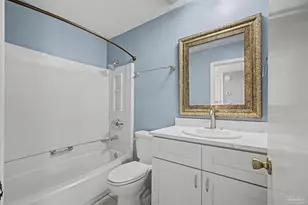 200 Pensacola Beach Blvd, Gulf Breeze, FL 32561 - Photo 14