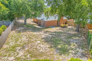 701 Southern Ct, Gulf Breeze, FL 32561 - Photo 44