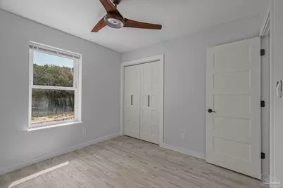 701 Southern Ct, Gulf Breeze, FL 32561 - Photo 34
