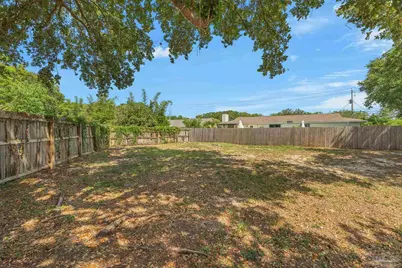701 Southern Ct, Gulf Breeze, FL 32561 - Photo 42