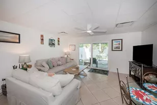 201 Pensacola Beach Rd, Gulf Breeze, FL 32561 - Photo 6