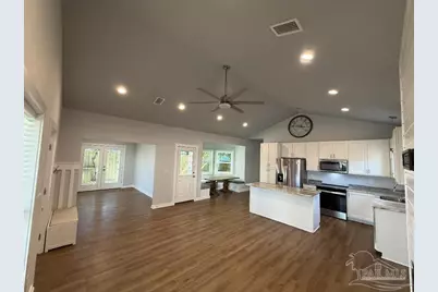 159 S I St, Pensacola, FL 32502 - Photo 2