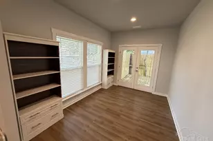 159 S I St, Pensacola, FL 32502 - Photo 6